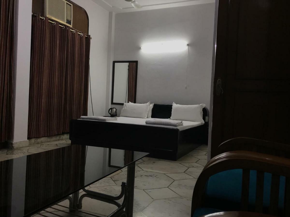 Tatvamasi Homestay *
